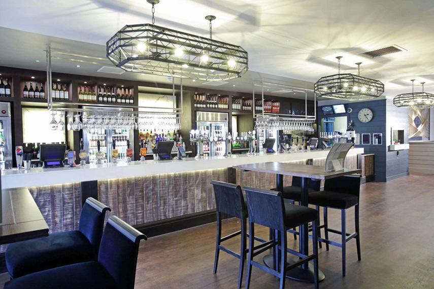The Angel Hotel Wetherspoon Whitby Ngoại thất bức ảnh