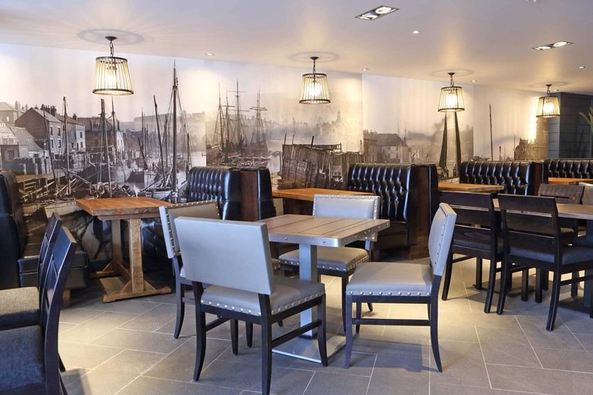 The Angel Hotel Wetherspoon Whitby Ngoại thất bức ảnh
