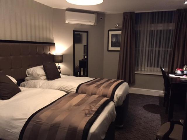 The Angel Hotel Wetherspoon Whitby Ngoại thất bức ảnh